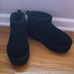 Women's Ugg Classic Ultra Mini Platform 8